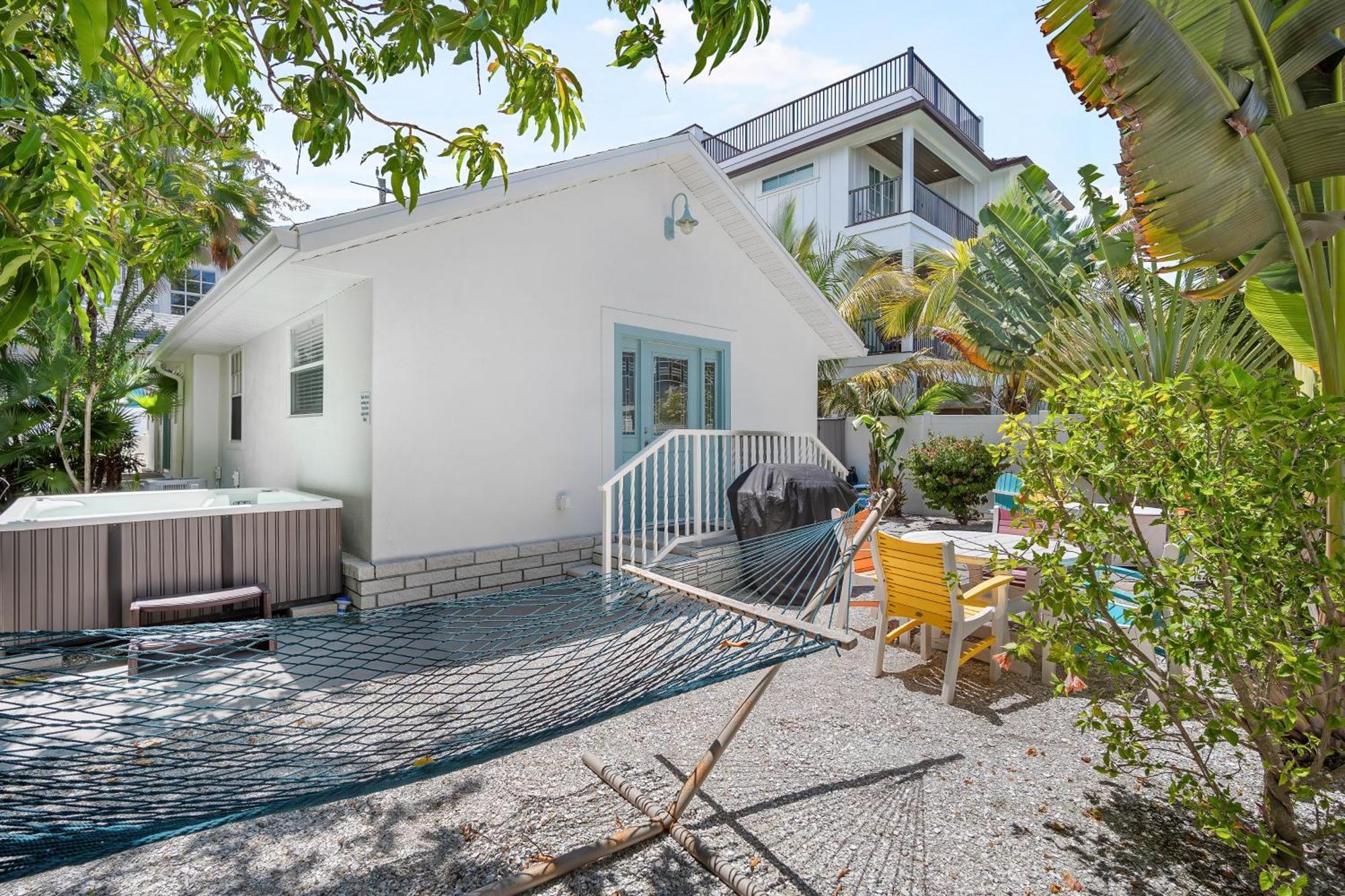 Sunset Oasis Villa Bradenton Beach Eksteriør billede